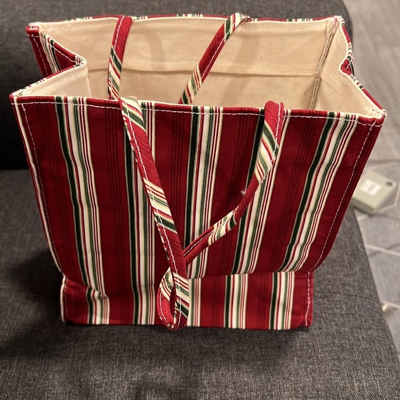 Longaberger canvas bag.  Christmas theme. - Picture 3 of 4